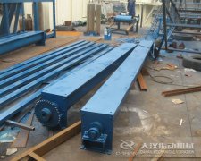 <b>操作U型螺旋輸送機(jī)要注意什么問題？</b>